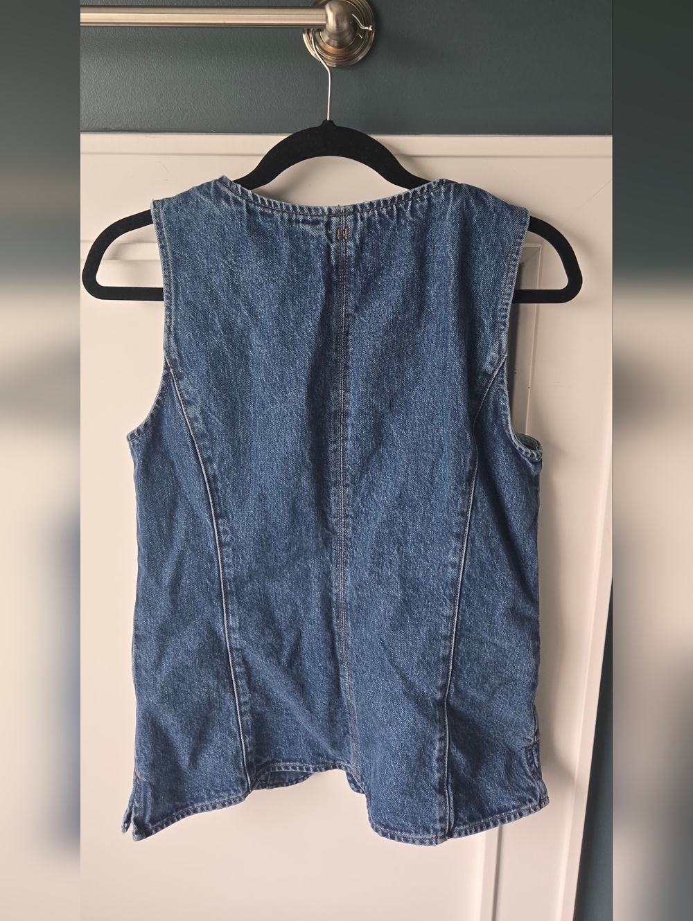 Madewell Women's Denim Crewneck Cutaway Vest in Greendale Wash - Picture 8 of 9